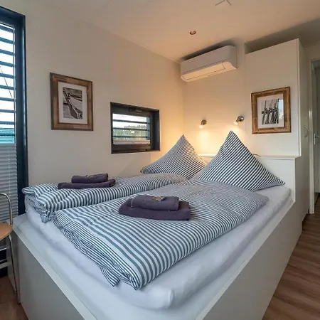 Сasa de vacaciones Floatinghouse Lp7